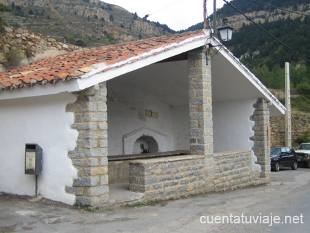 Lavadero, Linares de Mora.